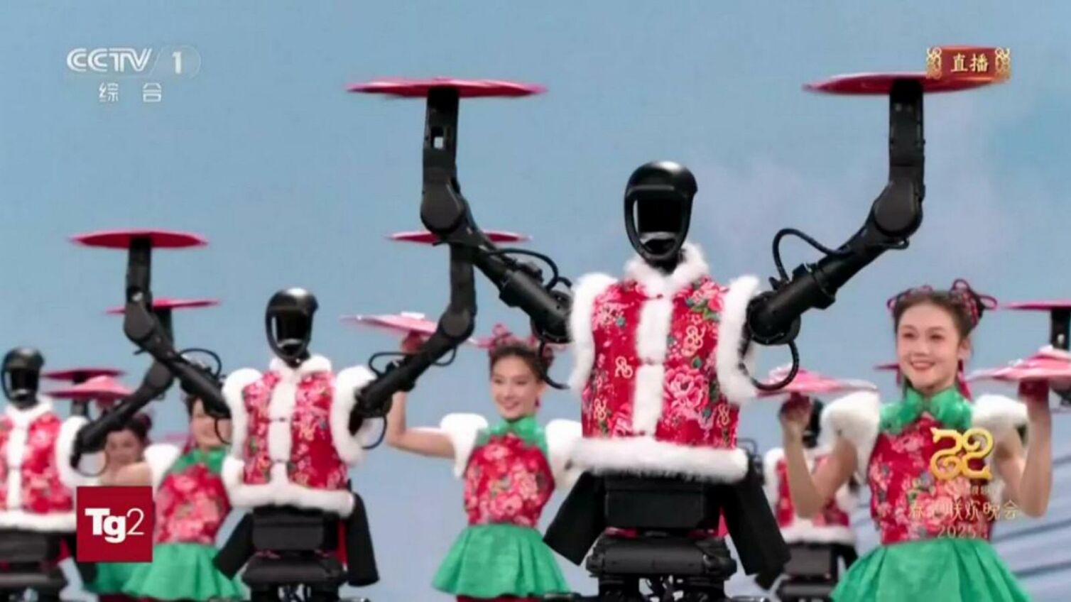 CAMILLAFATTICCIONI_FAREAST_ROBOT_01