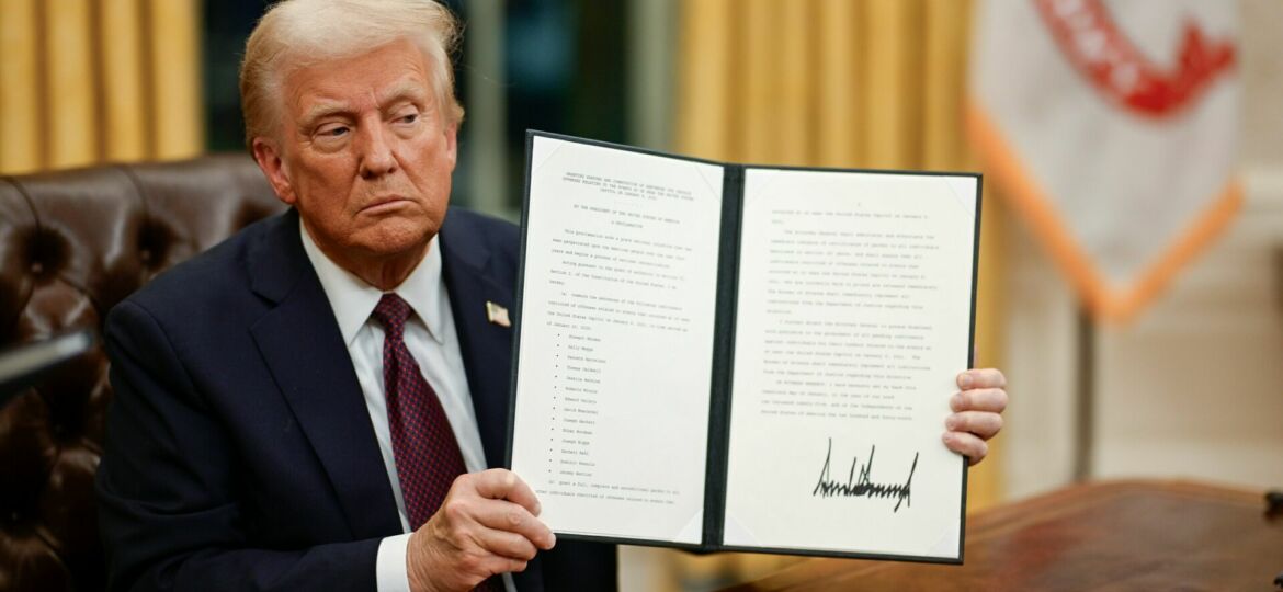 MANCINI_B(IA)S_TRUMP_01