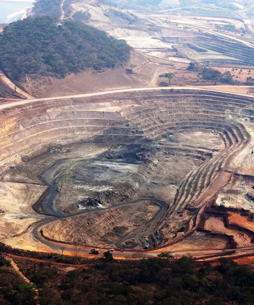 FRANCESCO D'ISA_LAVORO_THE BUNKER MAGAZINE_00