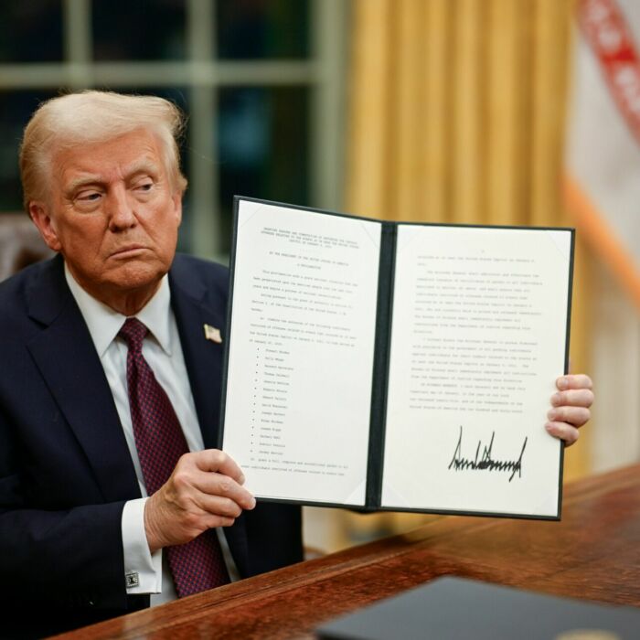 MANCINI_B(IA)S_TRUMP_01